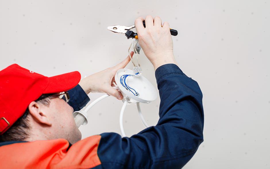 travail électricien Les Clayes-sous-Bois